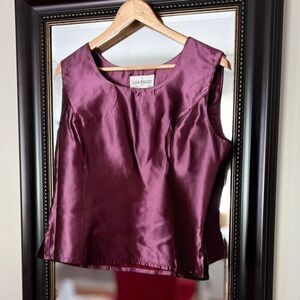 Lily and Taylor Plum Sateen Formal Top Size 12